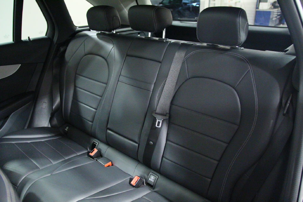 Certified 2019 Mercedes-Benz GLC 300 4MATIC image 27