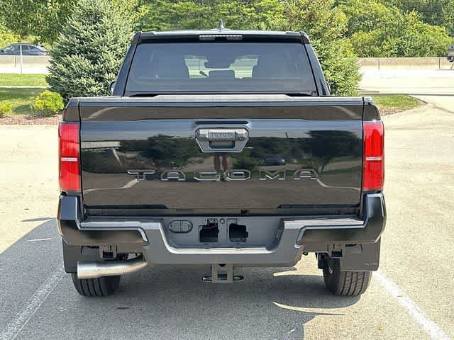 Used 2026 Toyota Tacoma SR5 RWD image 4