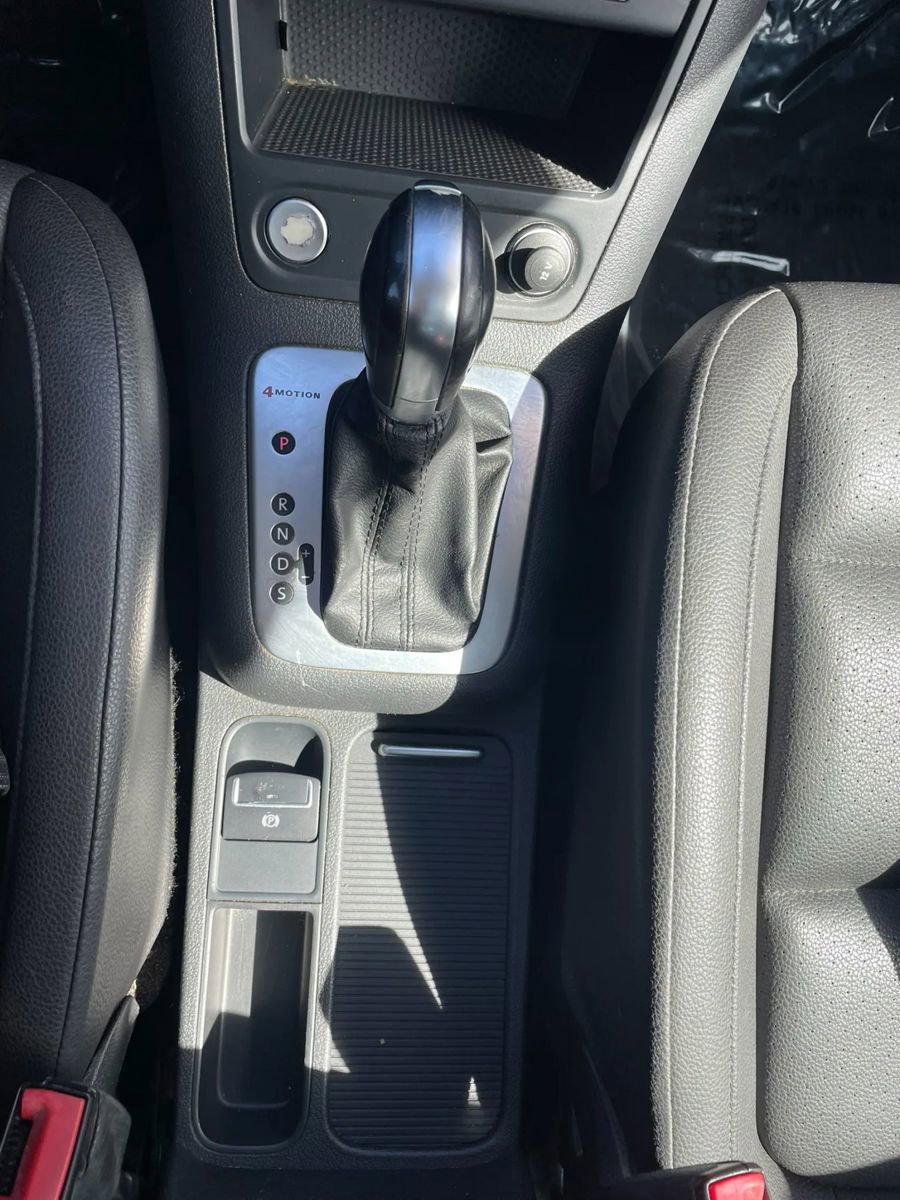 Used 2015 Volkswagen Tiguan SEL image 7