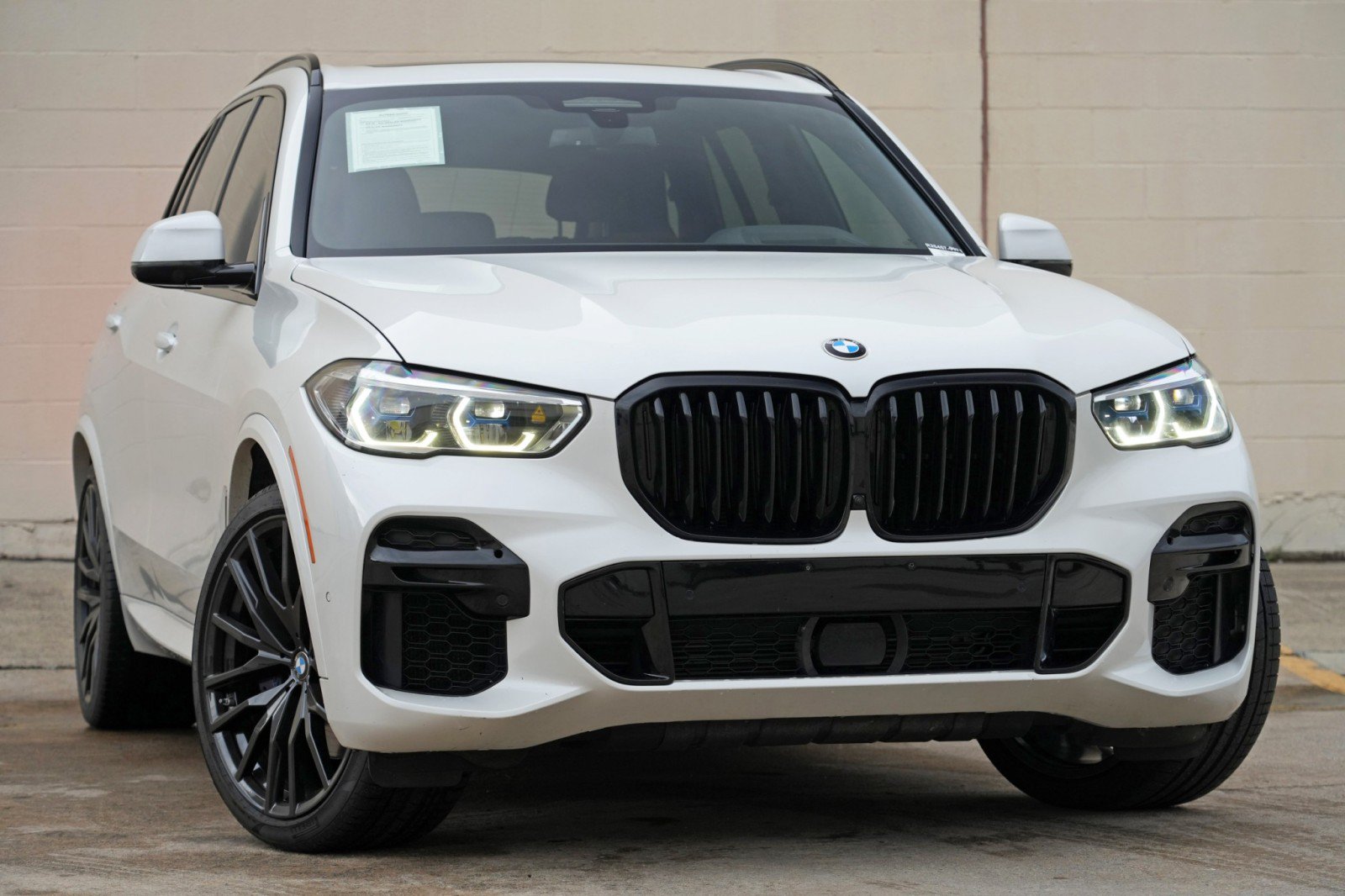 Used 2023 BMW X5 xDrive40i w/ Executive Package AWD/4WD image 5