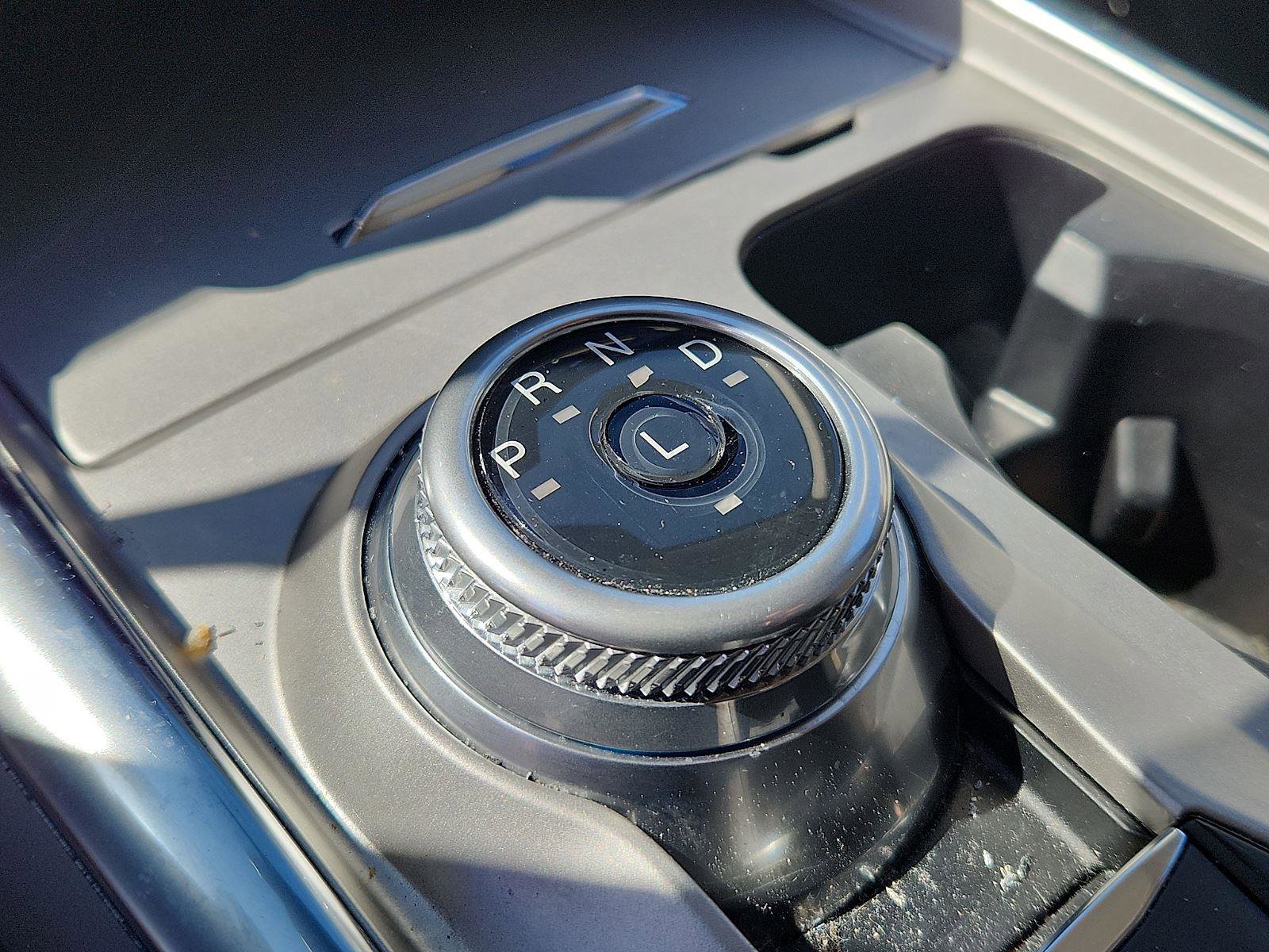 Certified 2023 Ford Explorer Platinum w/ Technology Package image 11