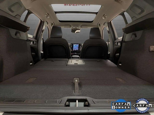 Used 2025 Volvo XC40 B5 Plus image 89