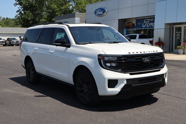 New 2025 Ford Expedition Max Platinum w/ Stealth Appearance Package image 2