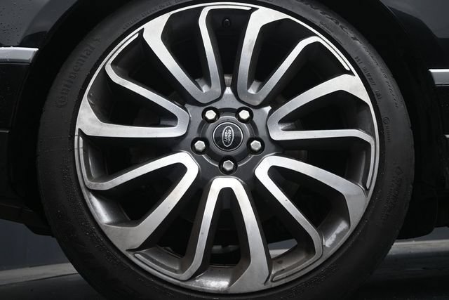 Used 2015 Land Rover Range Rover Autobiography AWD/4WD image 9