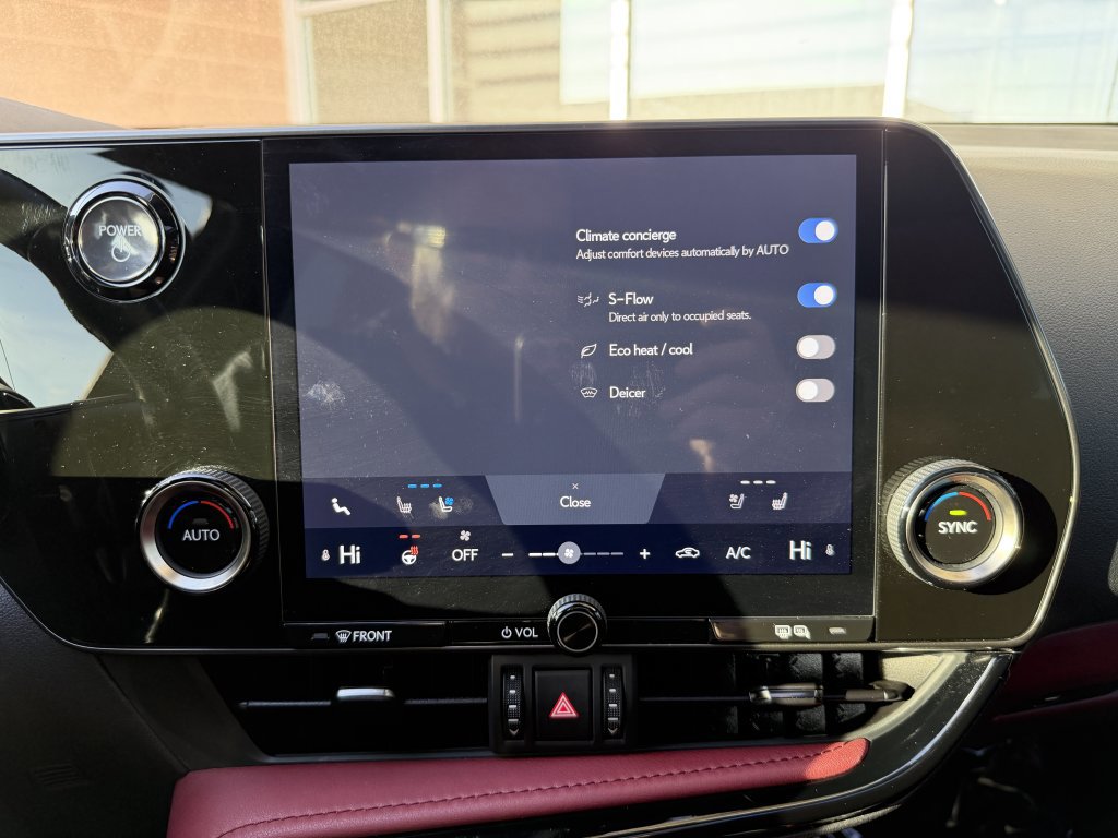 Used 2024 Lexus NX 350h AWD image 26