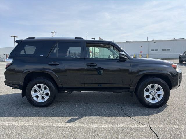 Used 2021 Toyota 4Runner SR5 image 10