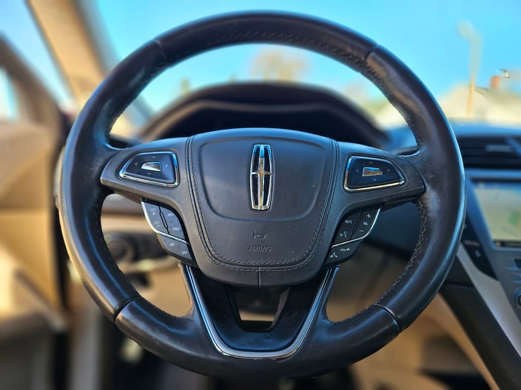 Used 2017 Lincoln MKZ Select w/ Select Plus Package image 23