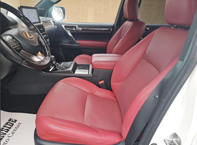 Used 2023 Lexus GX 460 Premium w/ Premium Plus Package AWD/4WD image 2