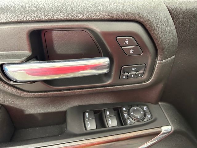 Used 2023 GMC Sierra 3500 SLT w/ Gooseneck/5TH Wheel Package AWD/4WD image 26