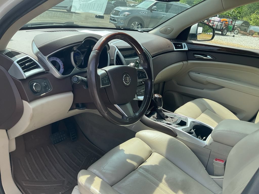 Used 2011 Cadillac SRX Luxury FWD image 15