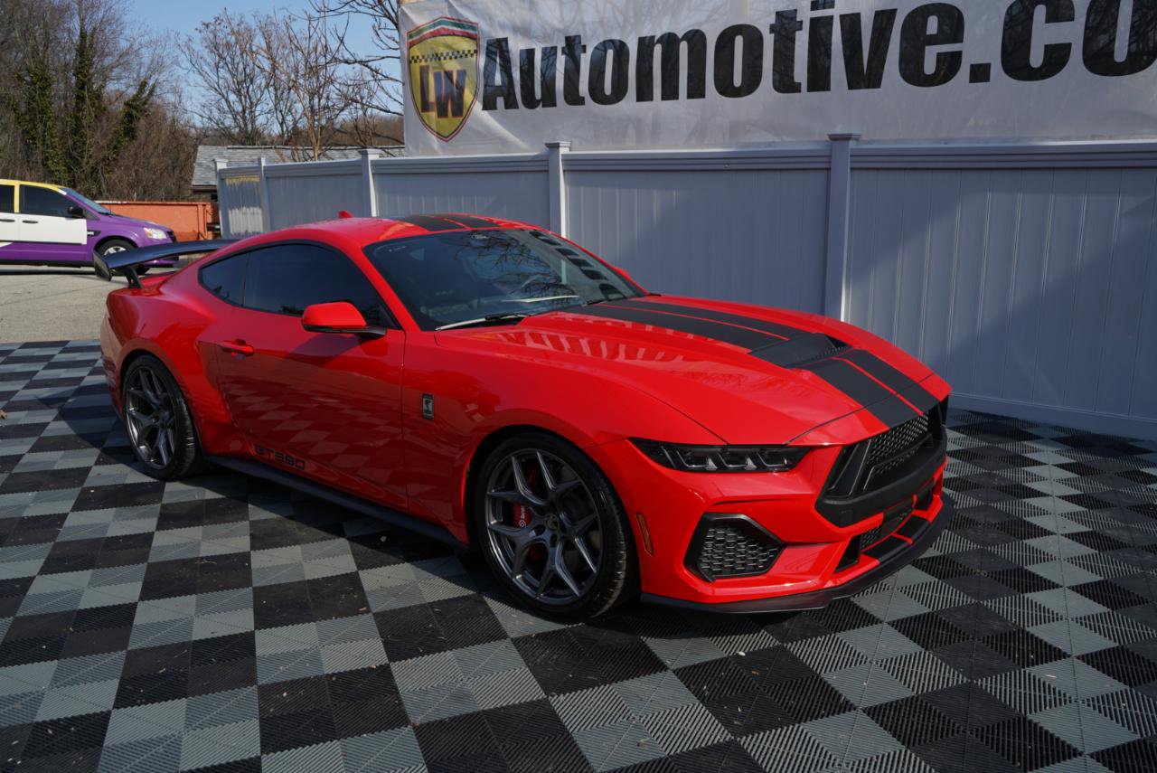 Used 2025 Ford Mustang GT Premium w/ GT Performance Package video 2