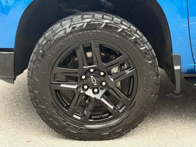 Used 2022 Chevrolet Silverado 1500 LT Trail Boss w/ Convenience Package II AWD/4WD image 9