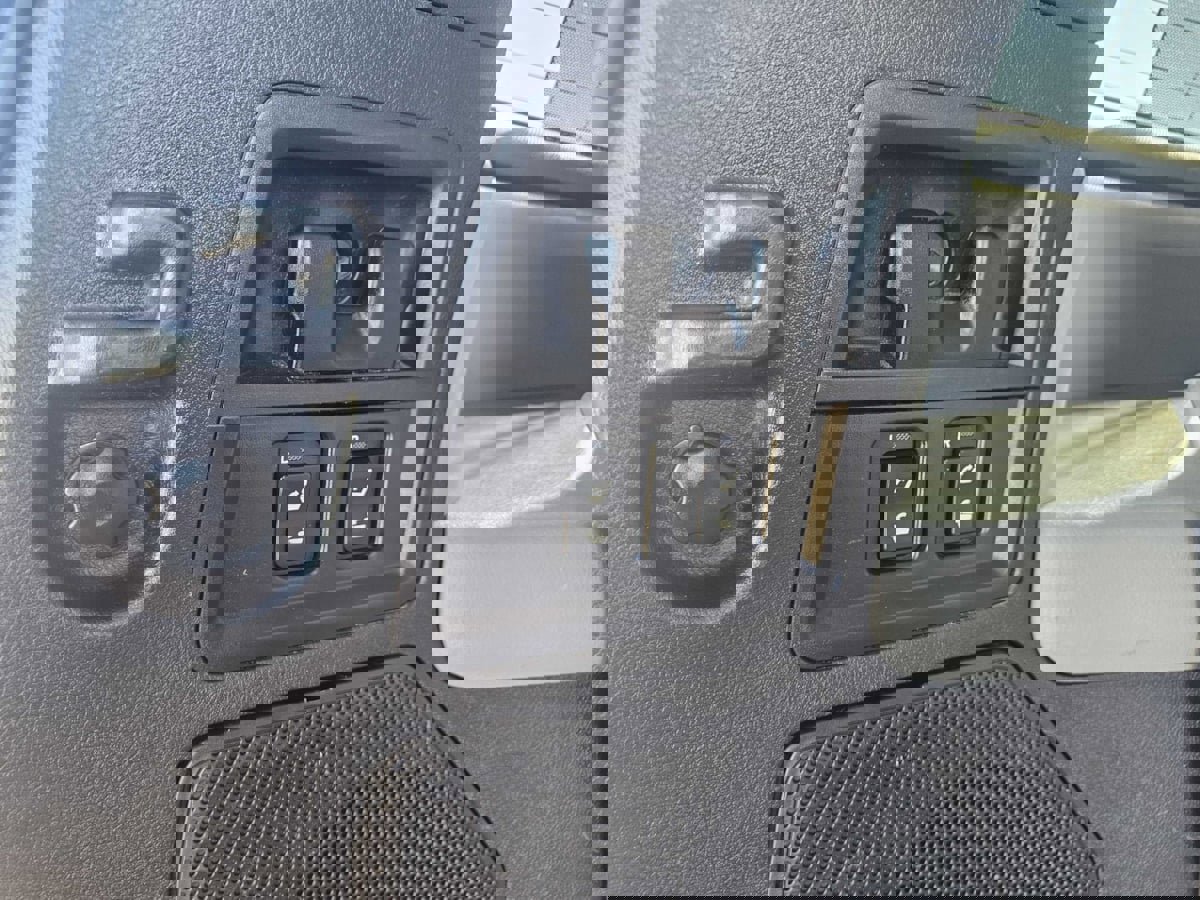 Used 2012 Toyota Sequoia Platinum image 37