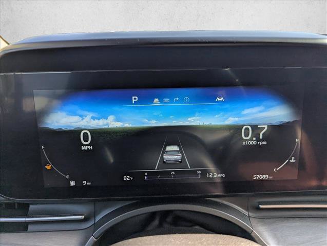 Used 2024 Kia Carnival SX FWD image 16