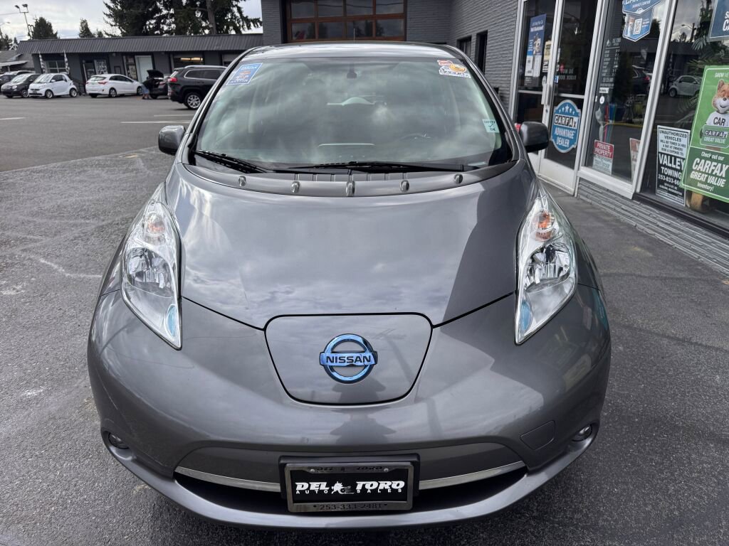 Used 2015 Nissan Leaf S w/ Charge Package image 2