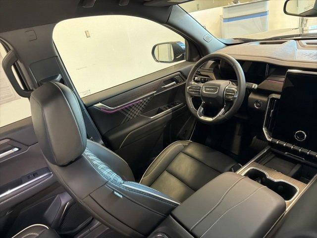 Used 2025 GMC Acadia Denali w/ LPO, Cargo Package image 35