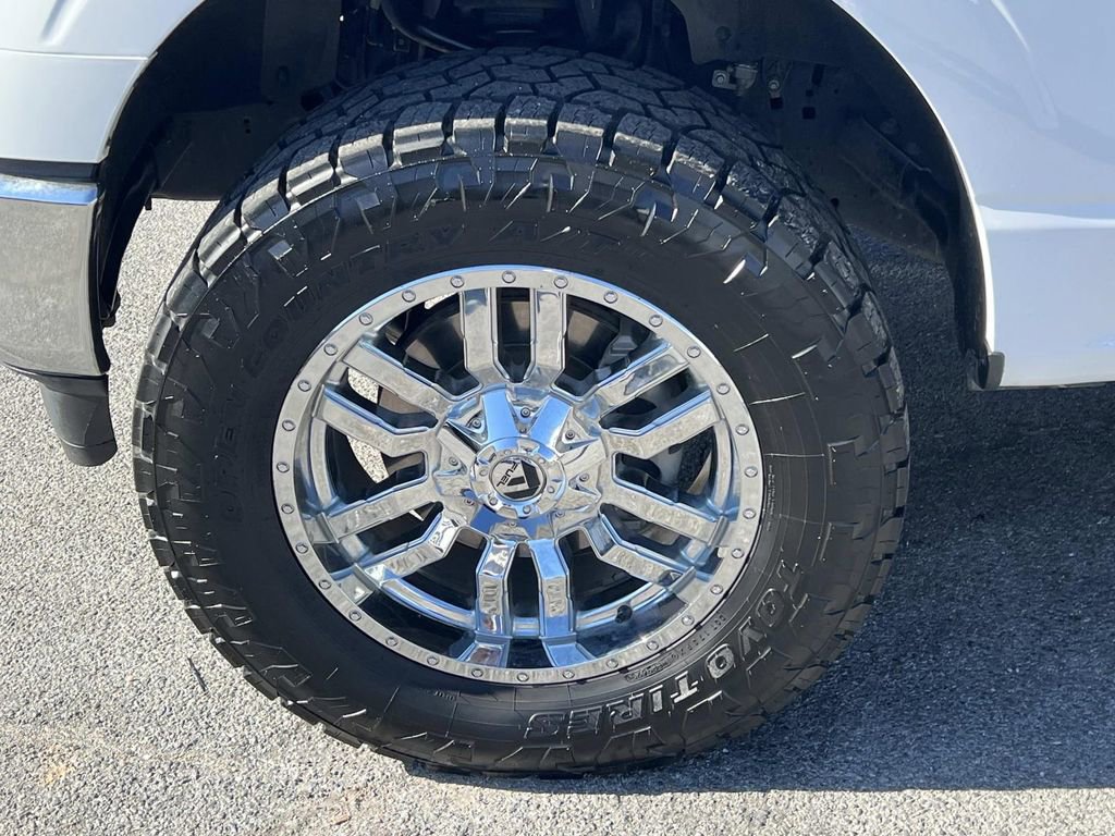 Used 2022 Ford F150 Lariat w/ Equipment Group 502A High image 11