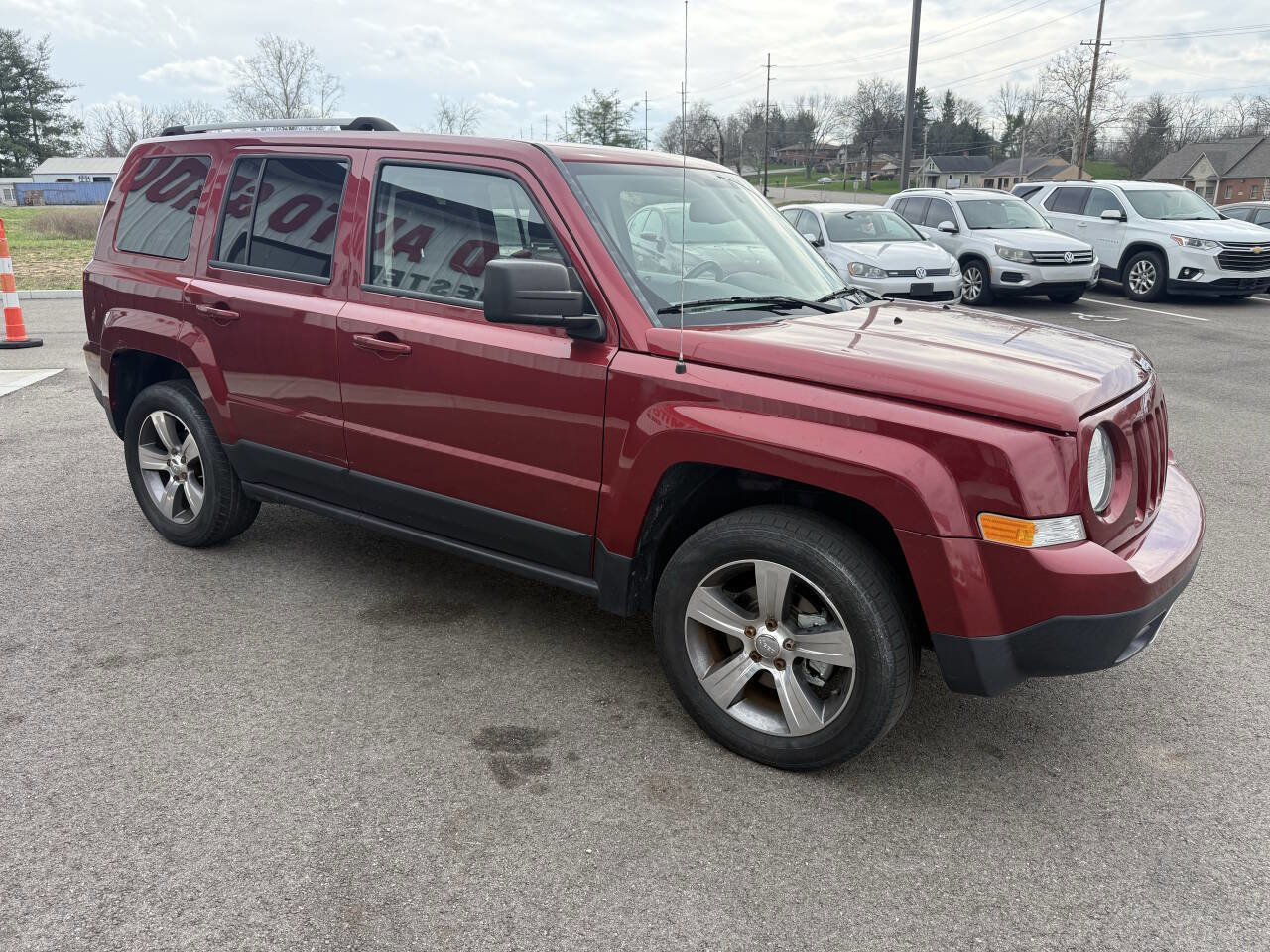 Used 2017 Jeep Patriot High Altitude image 5