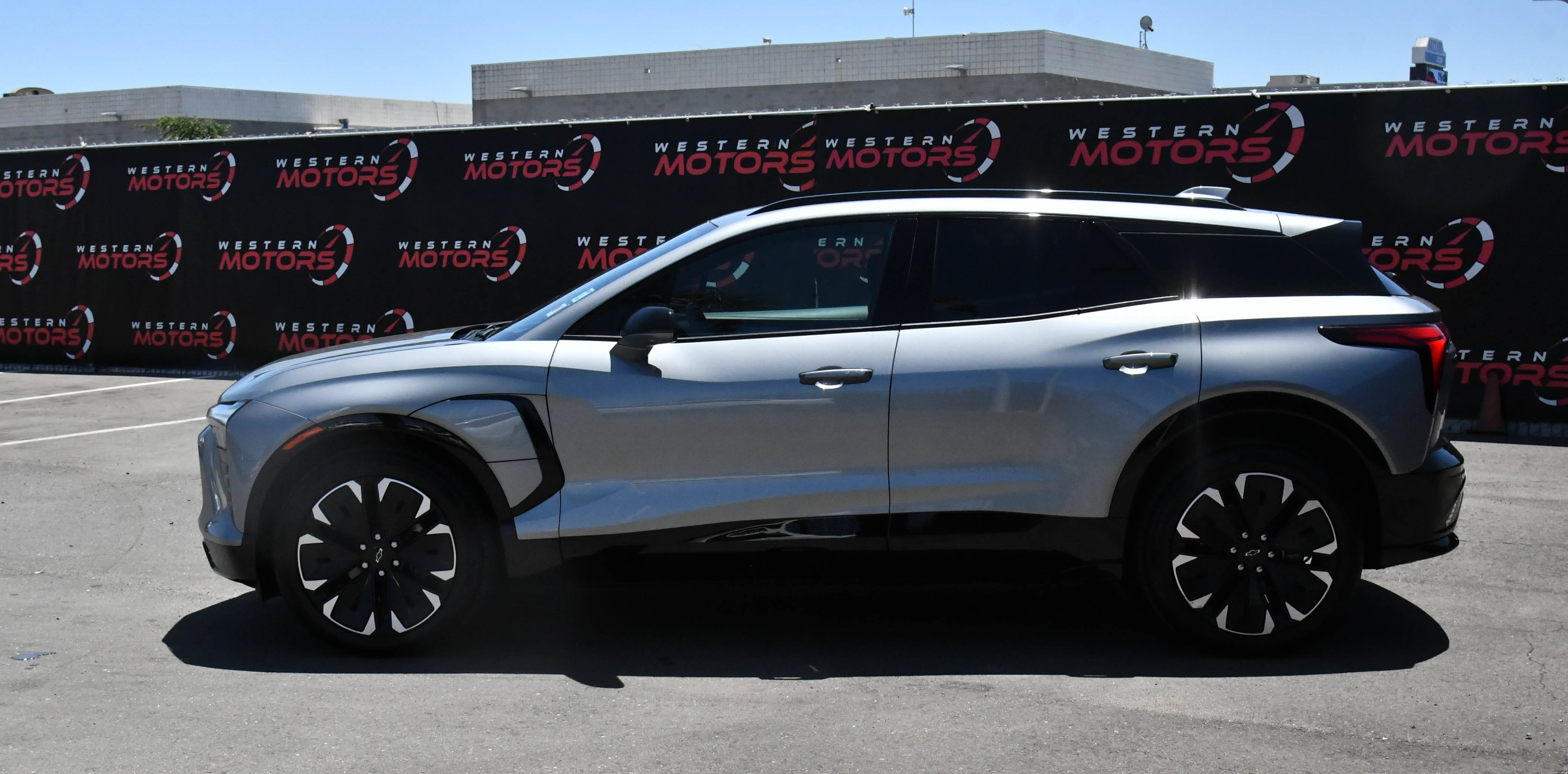Used 2024 Chevrolet Blazer EV RS AWD/4WD image 4