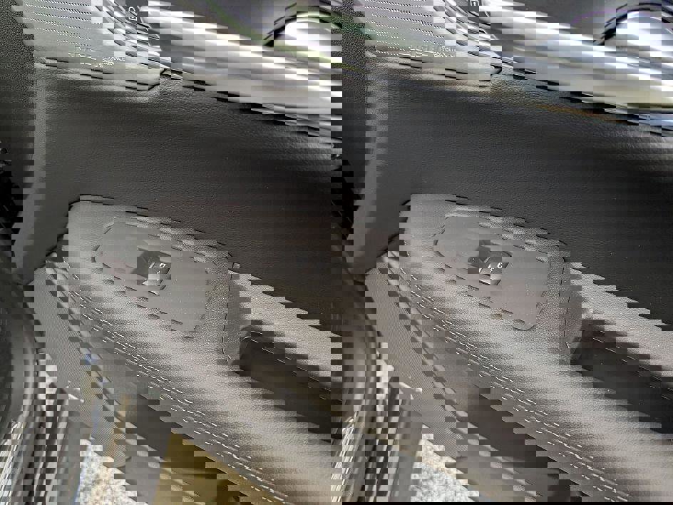 New 2026 Cadillac XT5 Premium Luxury w/ LPO, ONYX Package image 37