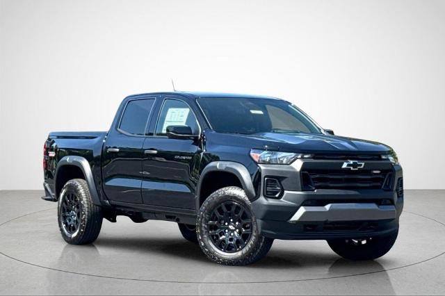 New 2026 Chevrolet Colorado Trail Boss AWD/4WD image 2