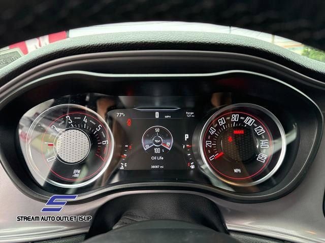 Used 2023 Dodge Challenger SXT w/ Cold Weather Group image 28