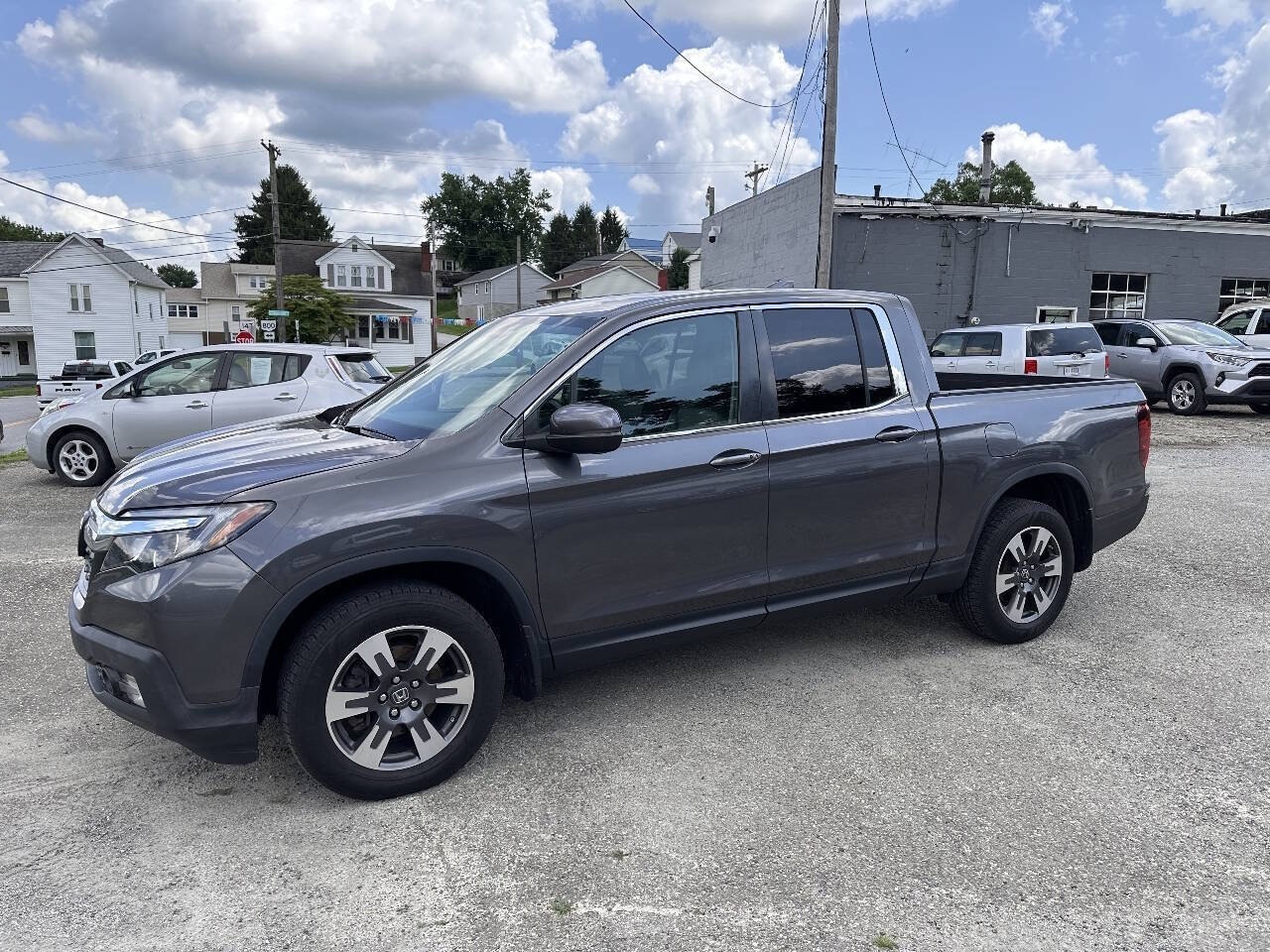 Used 2017 Honda Ridgeline RTL image 1