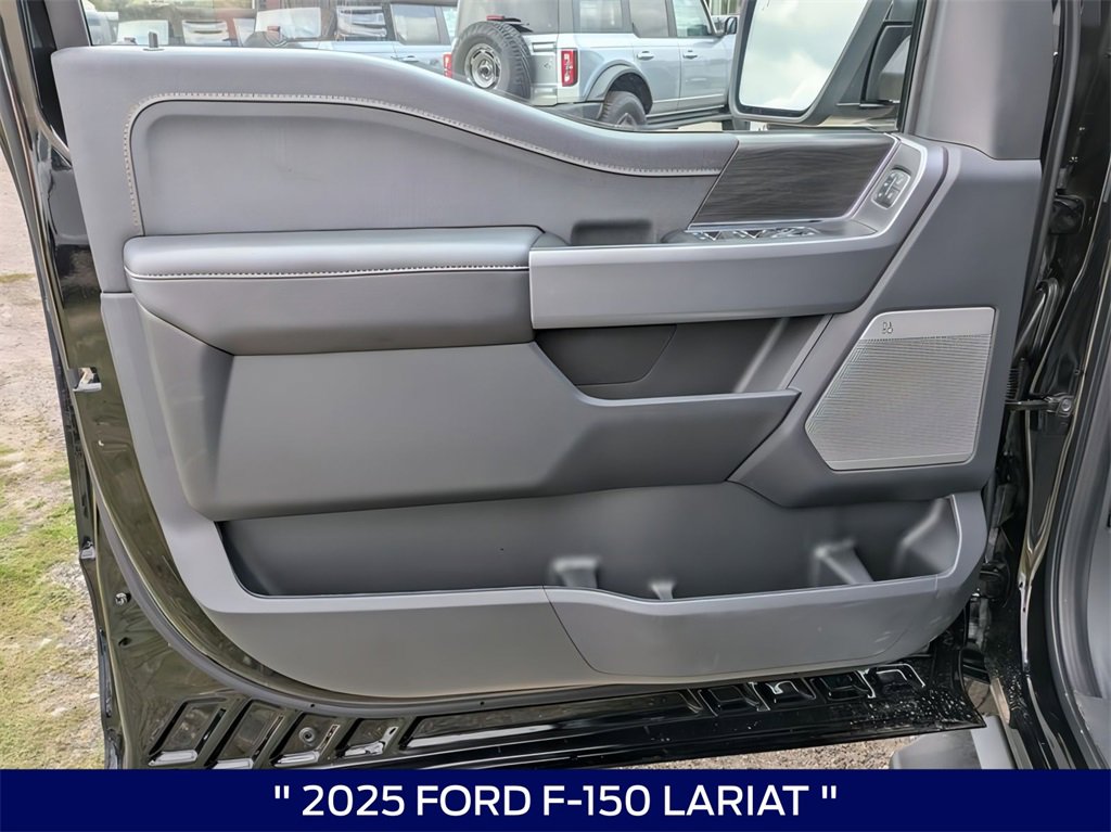 New 2025 Ford F150 Lariat w/ Equipment Group 501A Mid image 10