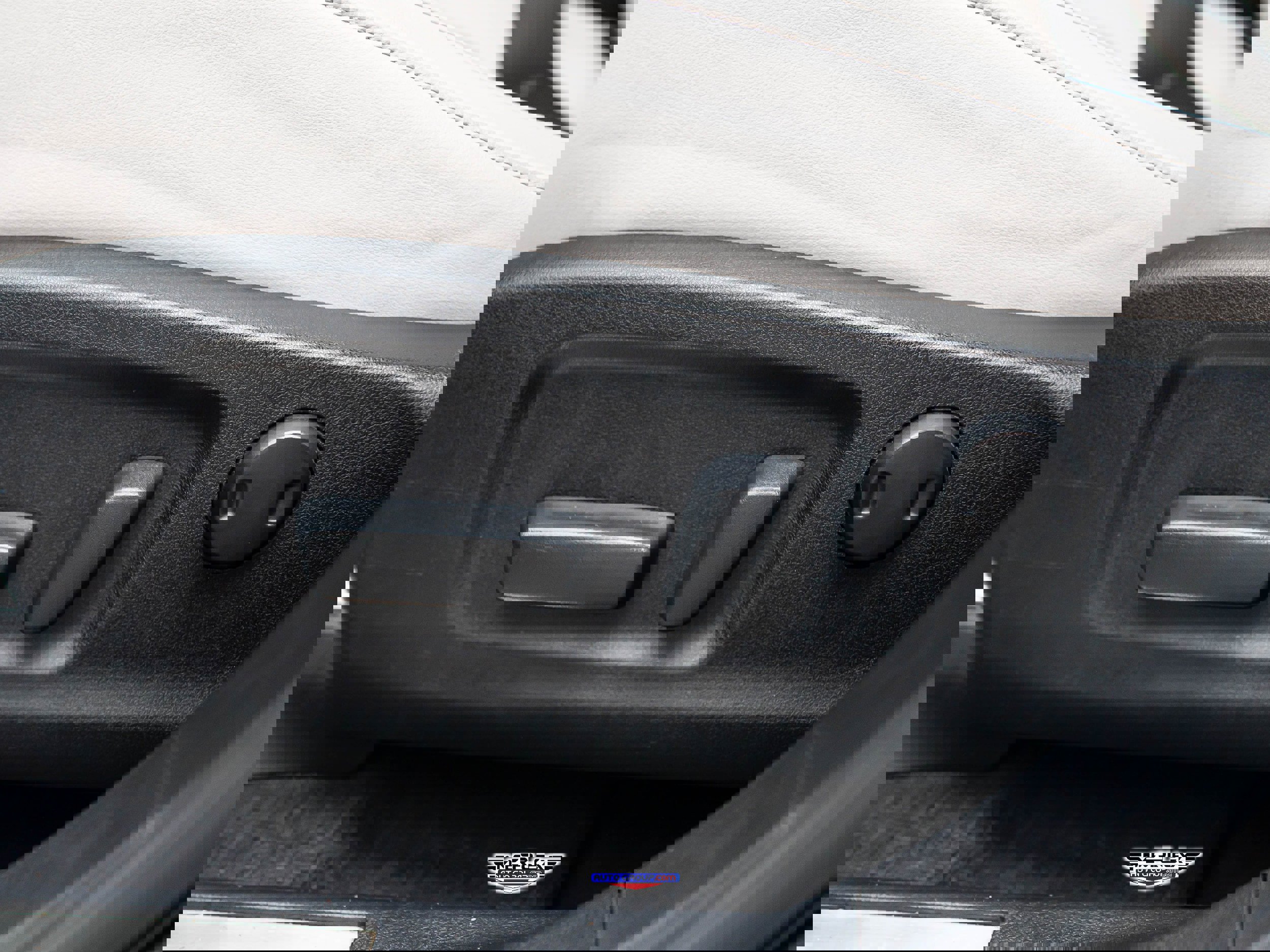 Used 2021 Lexus RX 350L 350L Luxury w/ Premium Package image 41