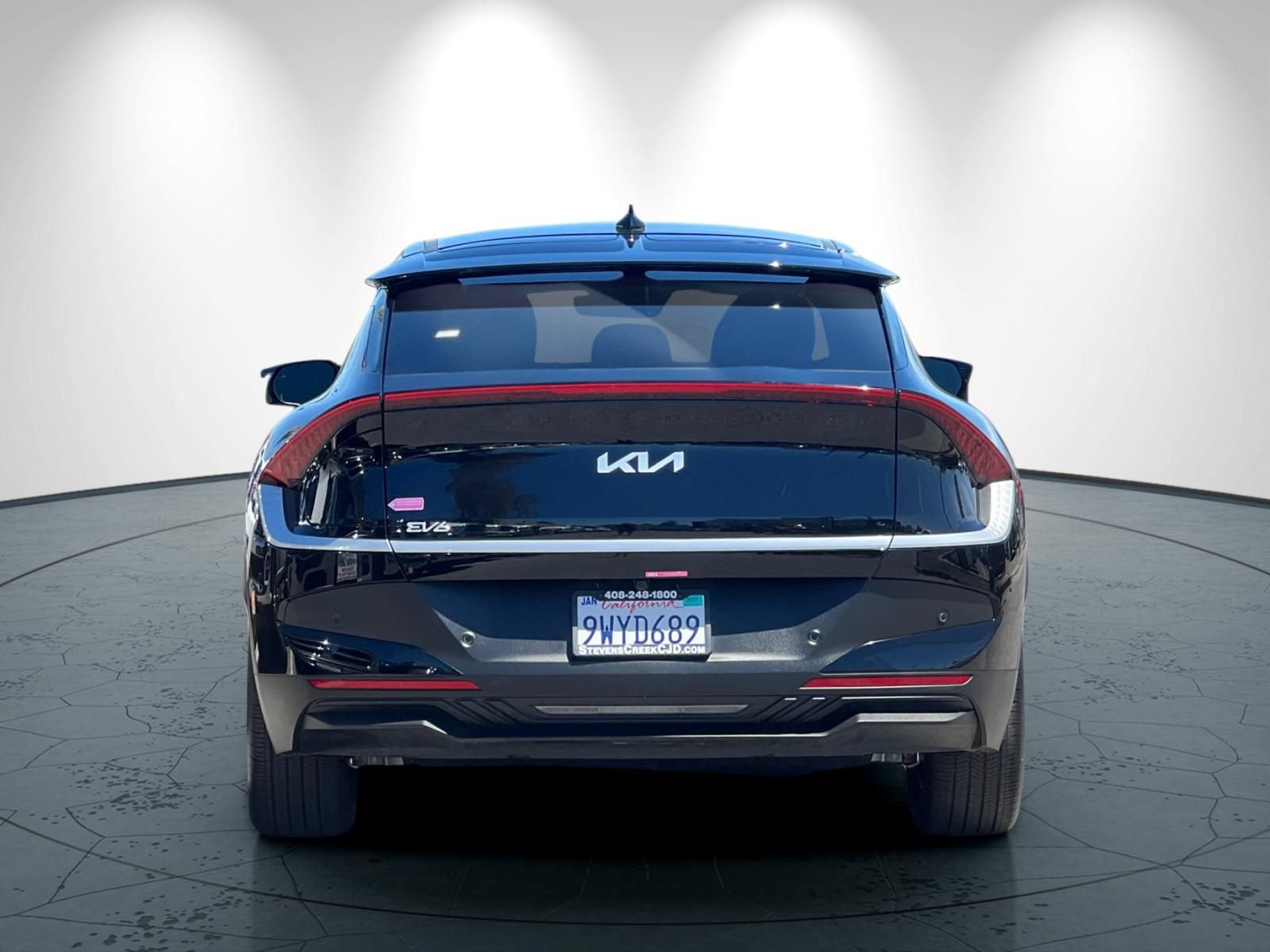 Used 2025 Kia EV6 Light RWD image 5
