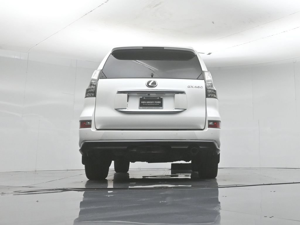 Used 2023 Lexus GX 460 Luxury w/ Sport Design Package AWD/4WD image 53