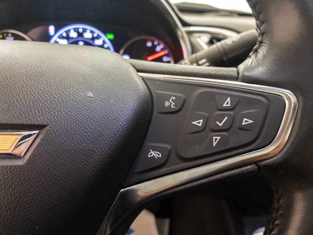 Used 2019 Chevrolet Malibu Hybrid w/ Leather Package image 29