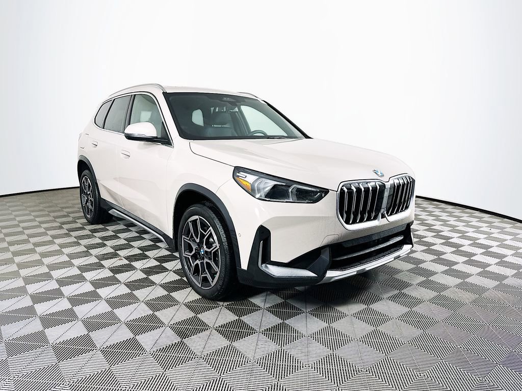 New 2026 BMW X1 xDrive28i w/ Technology Package image 2