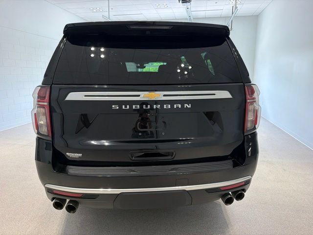 Certified 2021 Chevrolet Suburban High Country w/ Premium Package AWD/4WD image 5