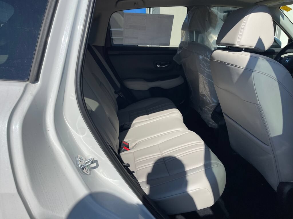 Used 2024 Honda HR-V EX-L image 15