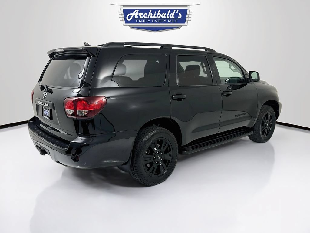 Used 2018 Toyota Sequoia TRD Sport AWD/4WD image 8
