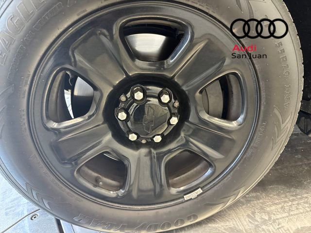 Used 2021 Chevrolet Tahoe Commercial Fleet w/ Remote Keyless Entry Package image 5