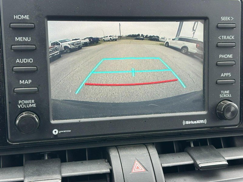 Used 2021 Toyota RAV4 XLE w/ Convenience Package image 24