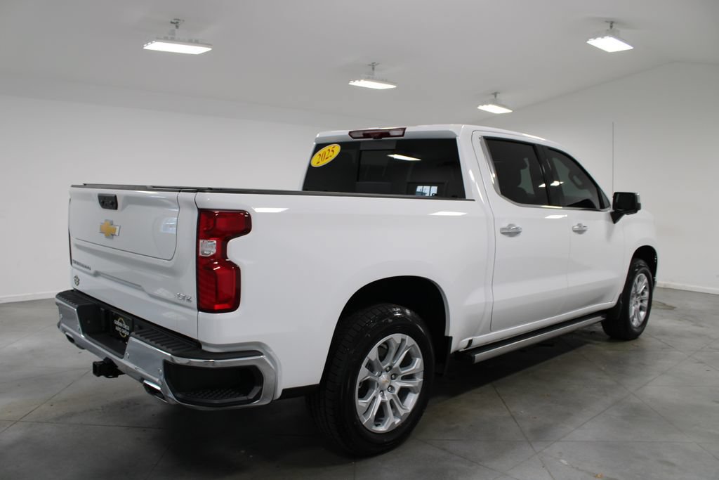 Used 2025 Chevrolet Silverado 1500 LTZ w/ LTZ Premium Package AWD/4WD image 9