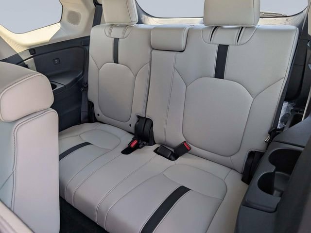 New 2026 Honda Pilot Touring image 18