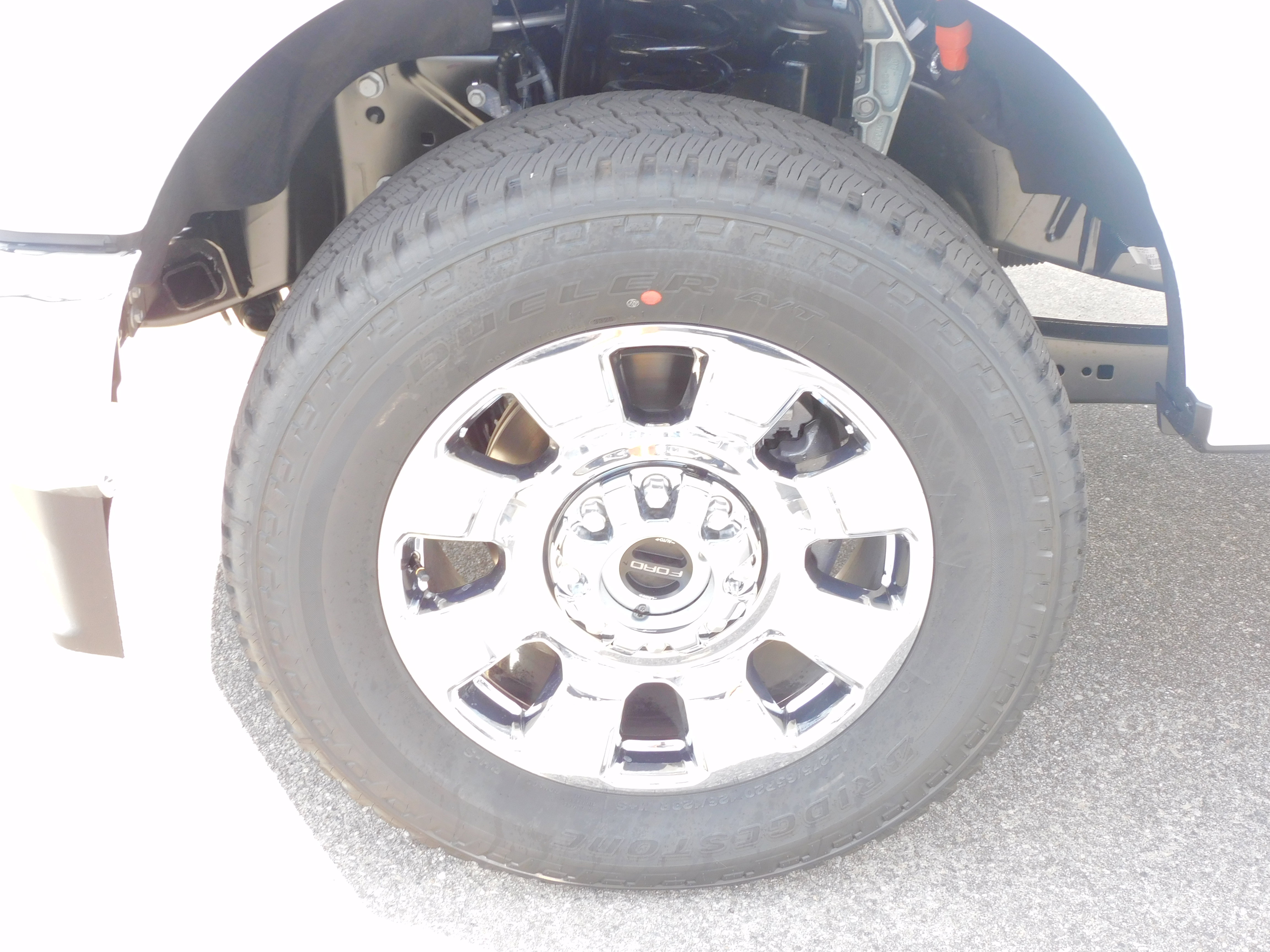 New 2026 Ford F250 King Ranch w/ Chrome Package image 9