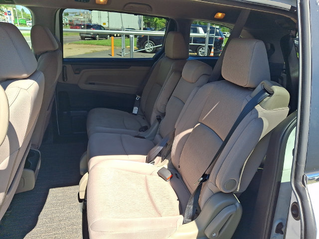 Used 2024 Honda Odyssey EX image 8