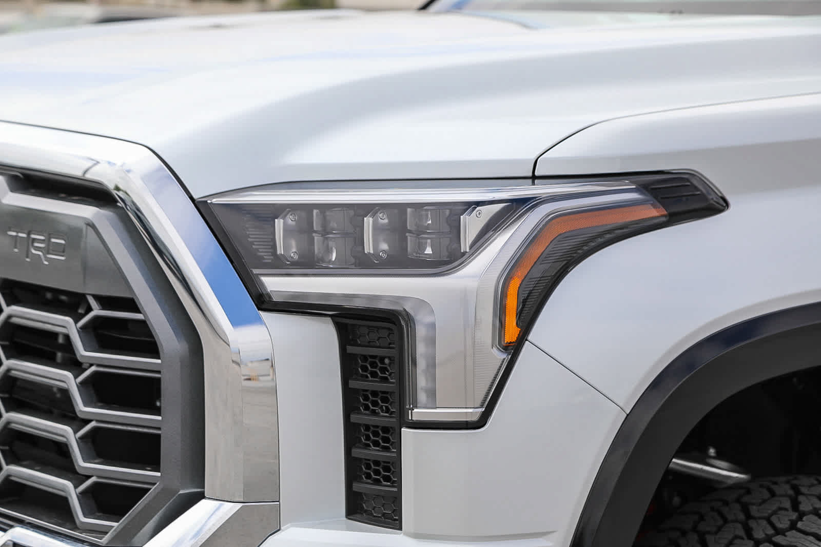 New 2025 Toyota Tundra 1794 Edition w/ TRD Off-Road Package AWD/4WD image 8