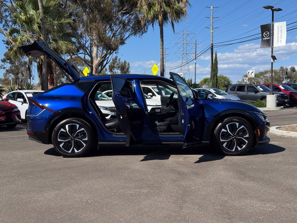 Used 2024 Kia EV6 Wind w/ Wind Technology Package RWD image 28