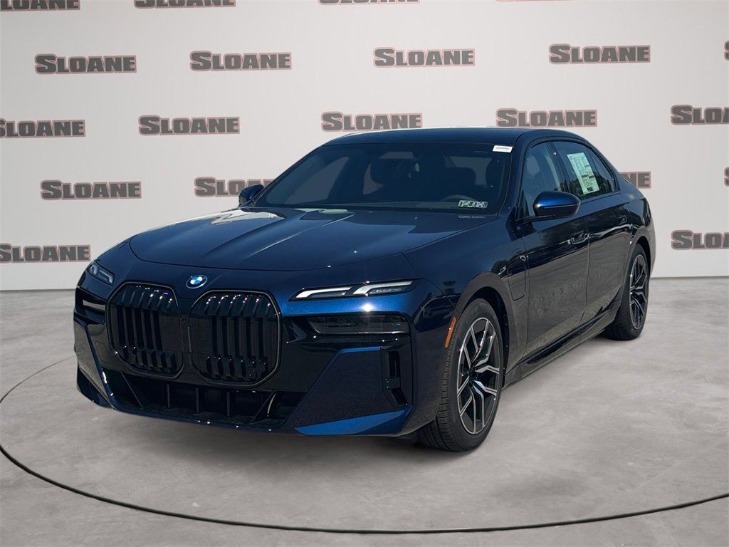 New 2026 BMW 750e xDrive