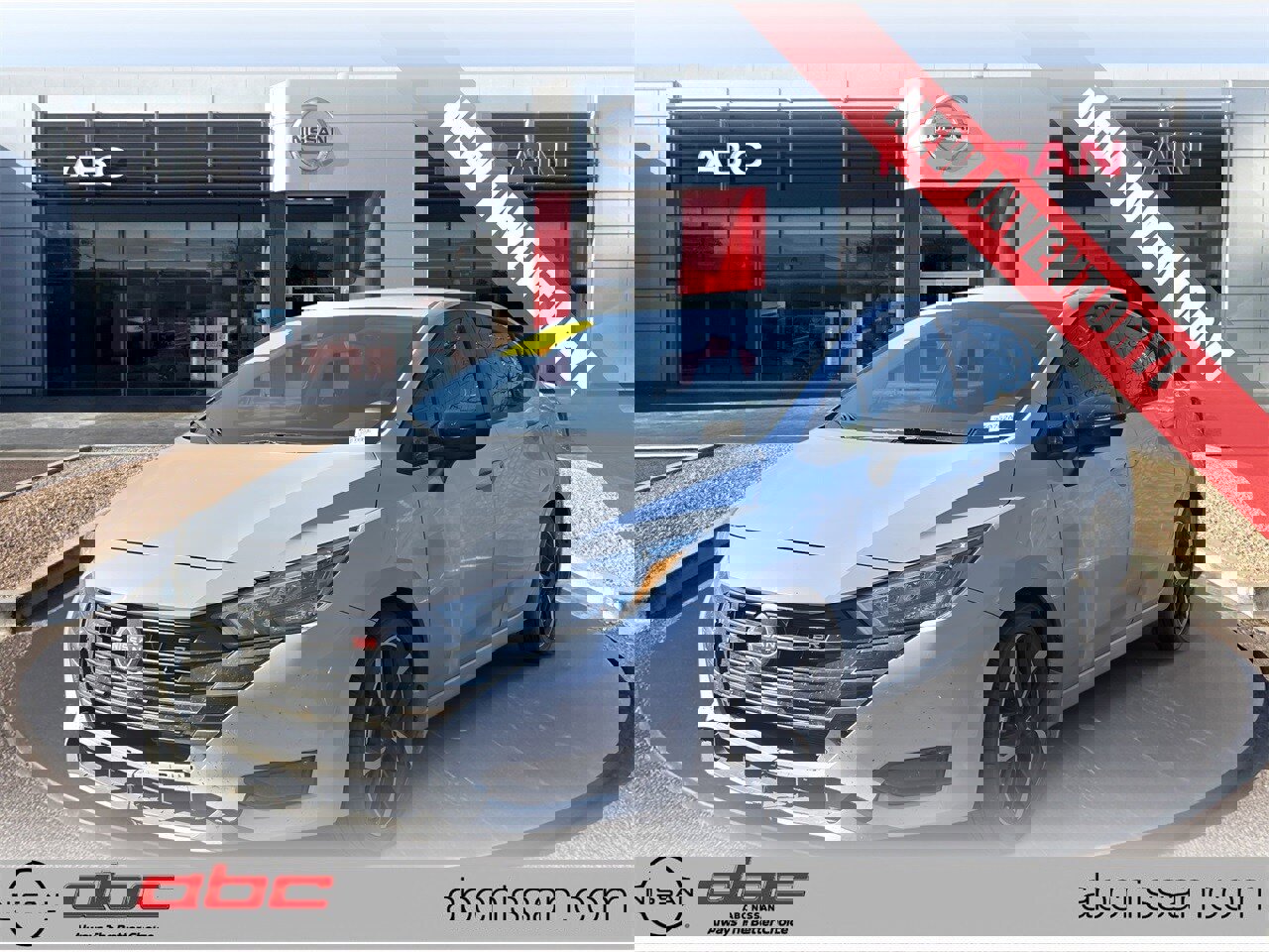 Used 2023 Nissan Versa SR w/ Trunk Package