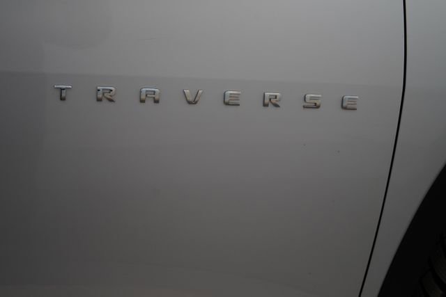 Used 2020 Chevrolet Traverse RS image 76