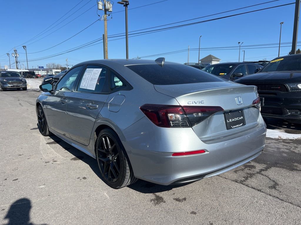 Used 2025 Honda Civic Sport image 3