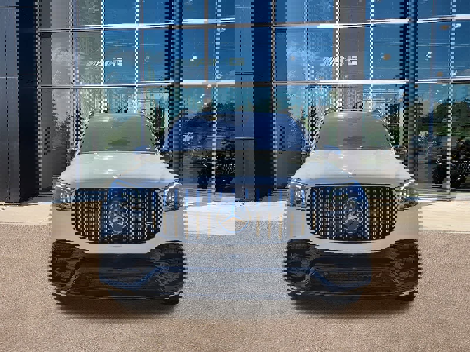 New 2026 Mercedes-Benz GLS 63 AMG 4MATIC image 2