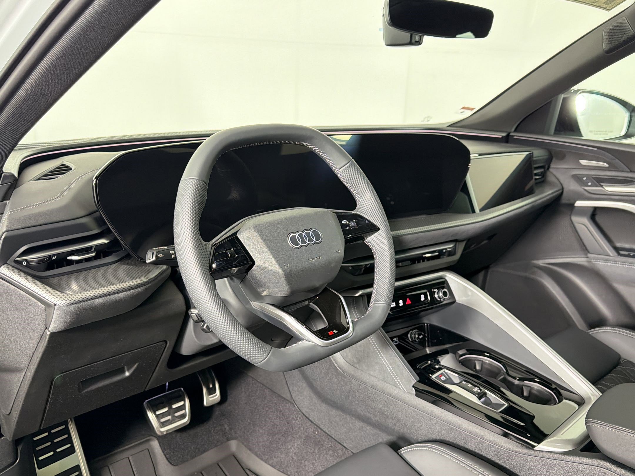 New 2026 Audi SQ5 Premium Plus image 4
